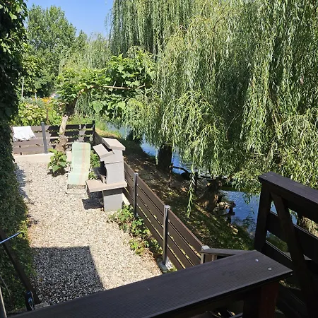 Apartment Kostanjevica Na Krki