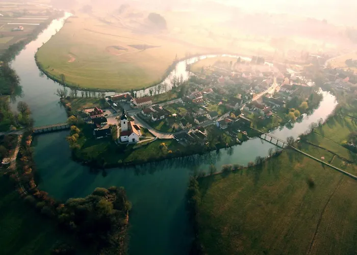 Apartment Kostanjevica Na Krki *